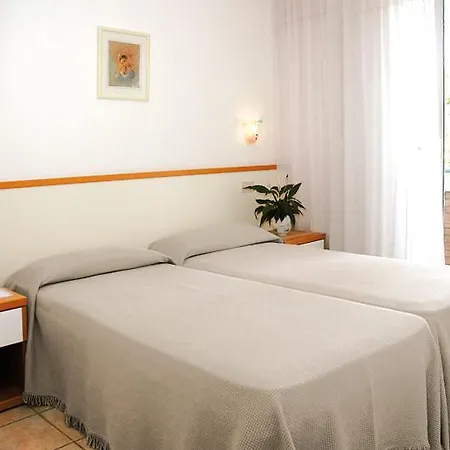 Villa Anny Lignano Sabbiadoro Esterno foto