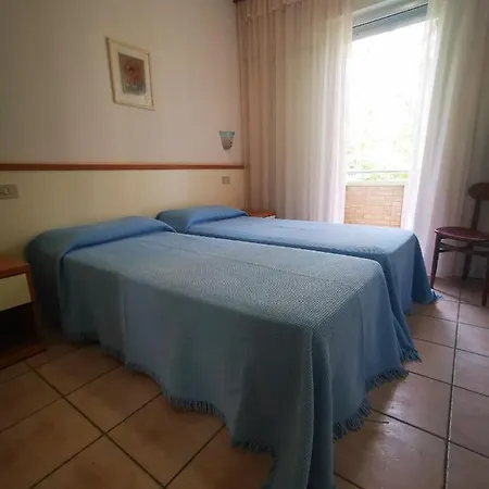 Villa Anny Lignano Sabbiadoro Esterno foto